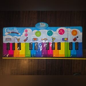 Ondekt Gigantic Keyboard Playmat for Kids - Multicolor